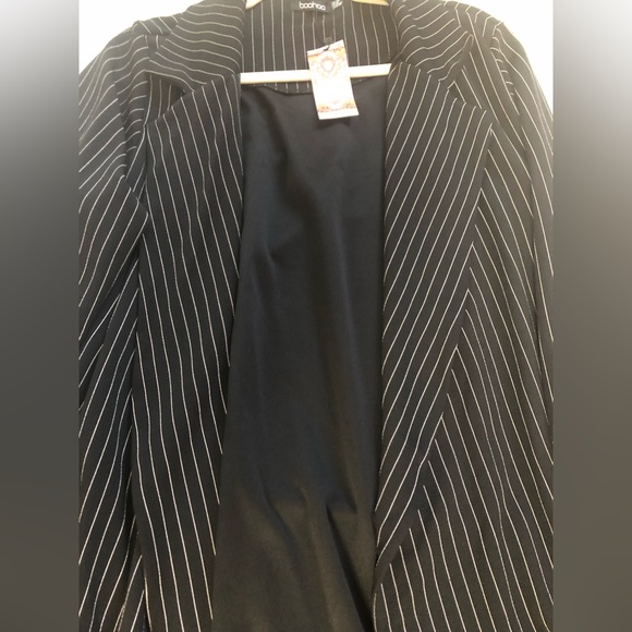 PINSTRIPE BELTED JACKET SIZE: 16 - Picture 5 of 12